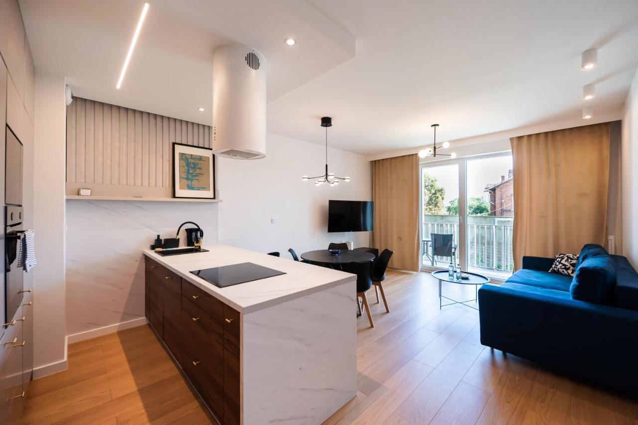 Wola Marble Apartment Warsaw Ngoại thất bức ảnh