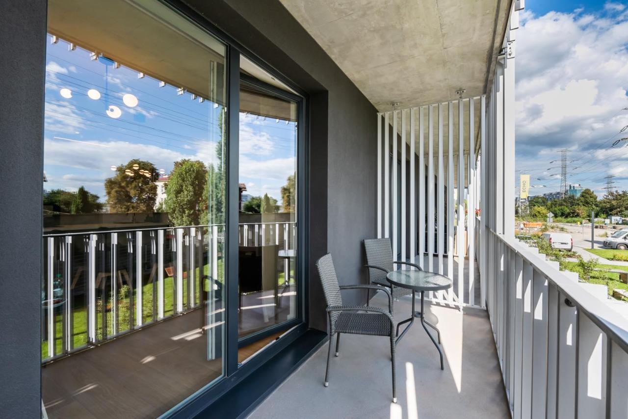 Wola Marble Apartment Warsaw Ngoại thất bức ảnh